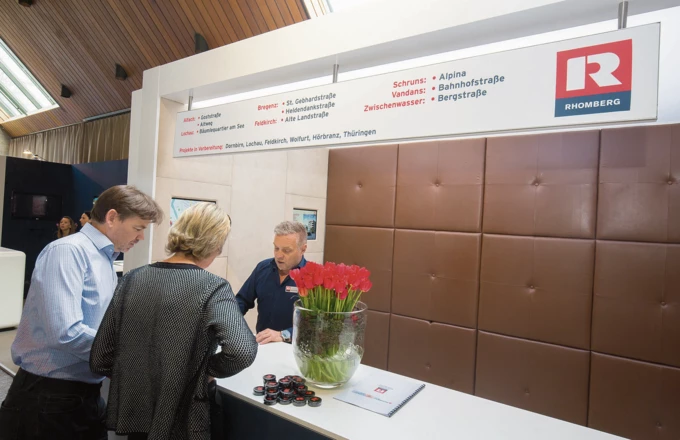 Das Rhomberg Team ist auch bei der Wohnbaumesse 2018 wieder mit dabei. (Foto: Hartinger, VMH)