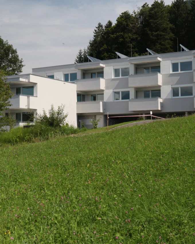 Das neue Heim für zehn Feldkircher Wohnparteien: Die Anlage von Alpenländischer Heimstätte und Rhomberg Bau in der Liechtensteinerstr. 143 in Feldkirch-Tisis.